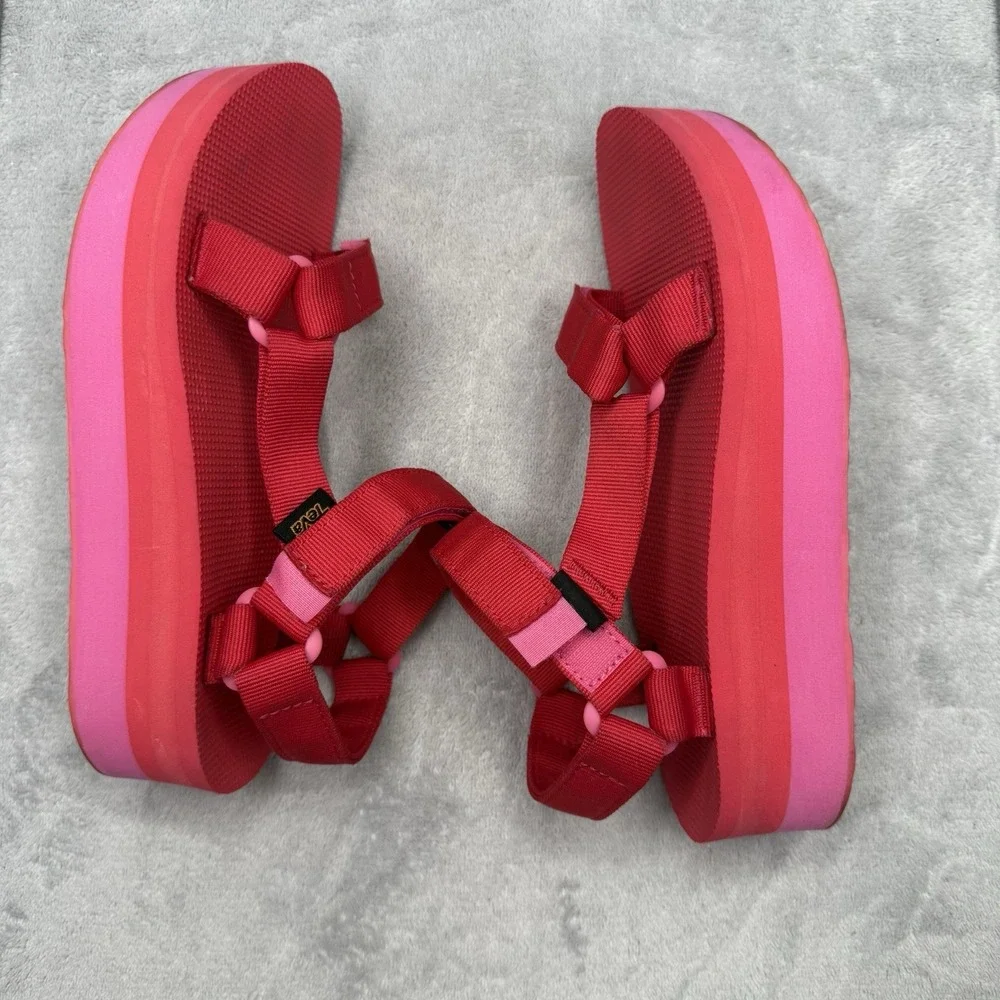 Teva Flatform Universal Women's 8 Red Pink Platform Sandals 1008844
